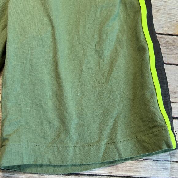 Zara Green Side Stripe Shorts 11-12 - Picture 3 of 7
